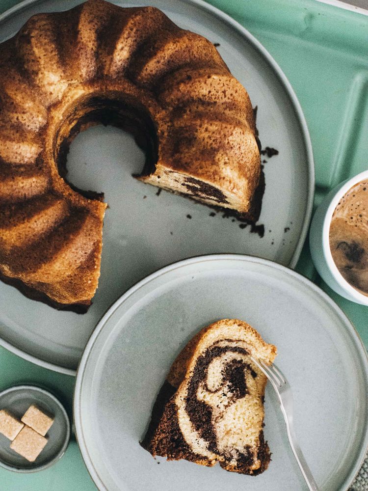 Rezeptbild: EXTRASAFTIGER MARMORKUCHEN