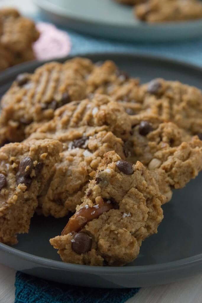 Rezeptbild: Erdnussbutter Salzbrezel Cookies