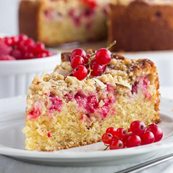 Rezeptbild: Sommerbeeren-Joghurtkuchen