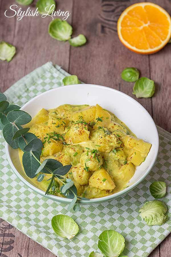 Rezeptbild:  Kartoffel-Rosenkohl-Curry mit Orangensaft