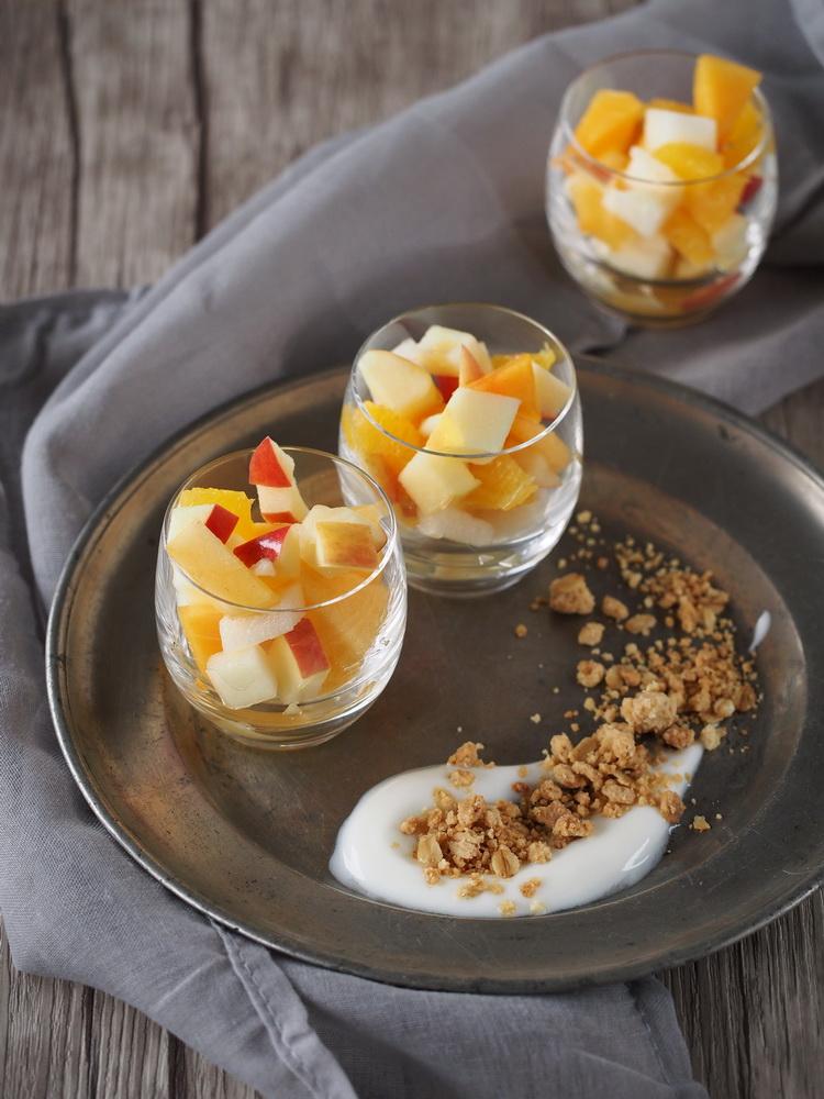 Rezeptbild: Winterlicher Obstsalat mit Haferstreusel