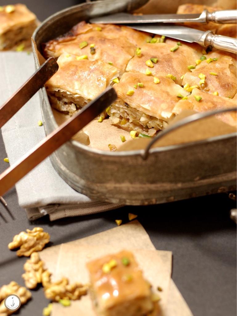 Rezeptbild: Baklava mit Pistazie & Walnuss