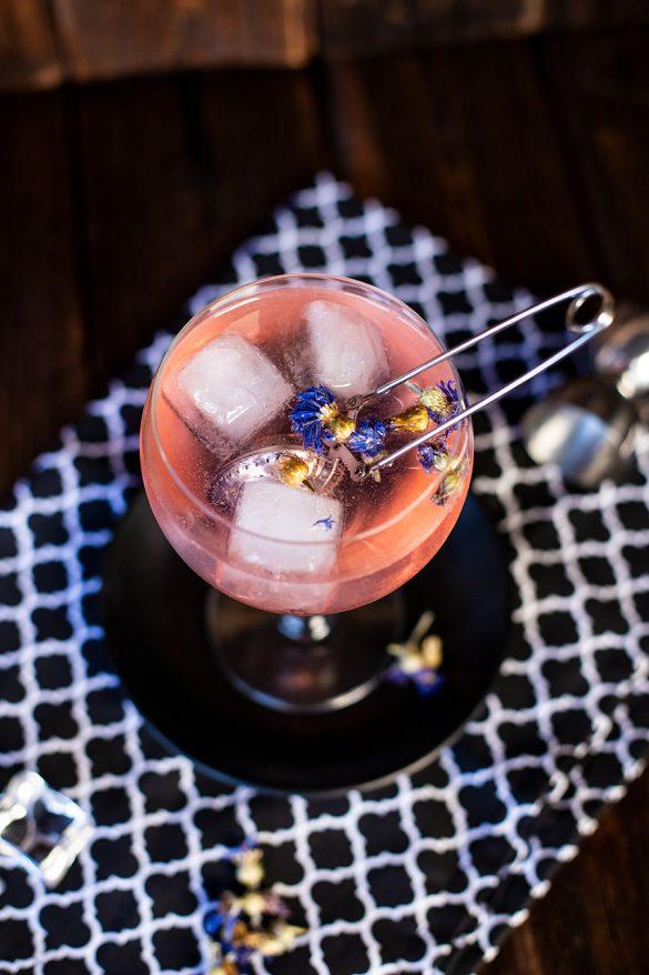 Rezeptbild: Gin Tonic mit Tee Infuser Rezept - erfrischender Sommerdrink mit Kick