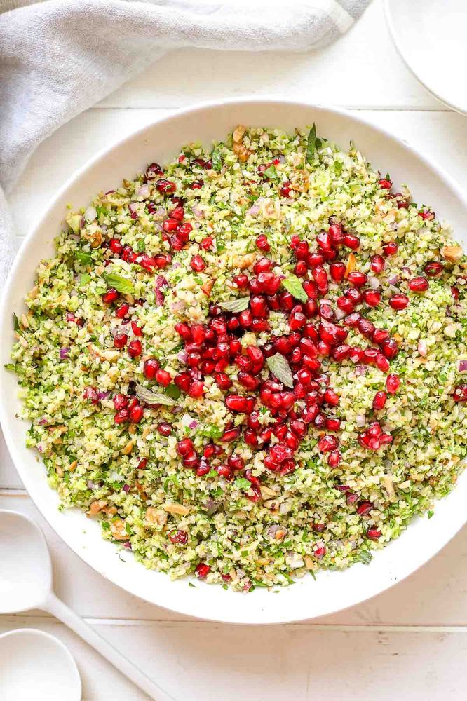 Rezeptbild: Brokkoli Taboulé mit gerösteten Nüssen