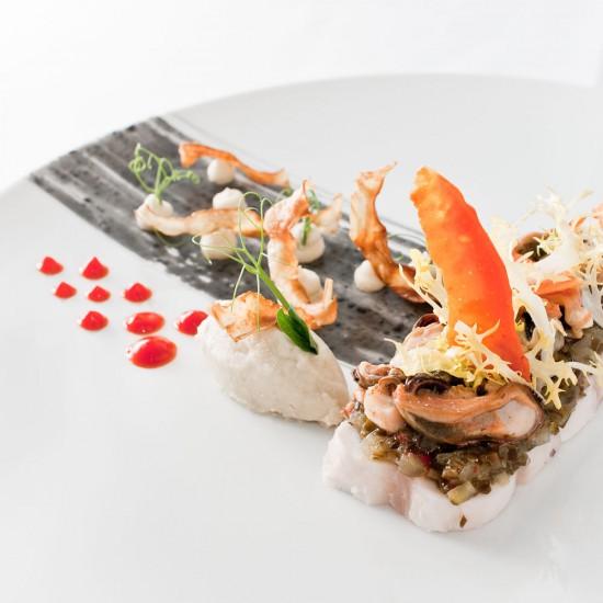 Rezeptbild: Pulpo mit Miesmuschel und Gurkenrelish