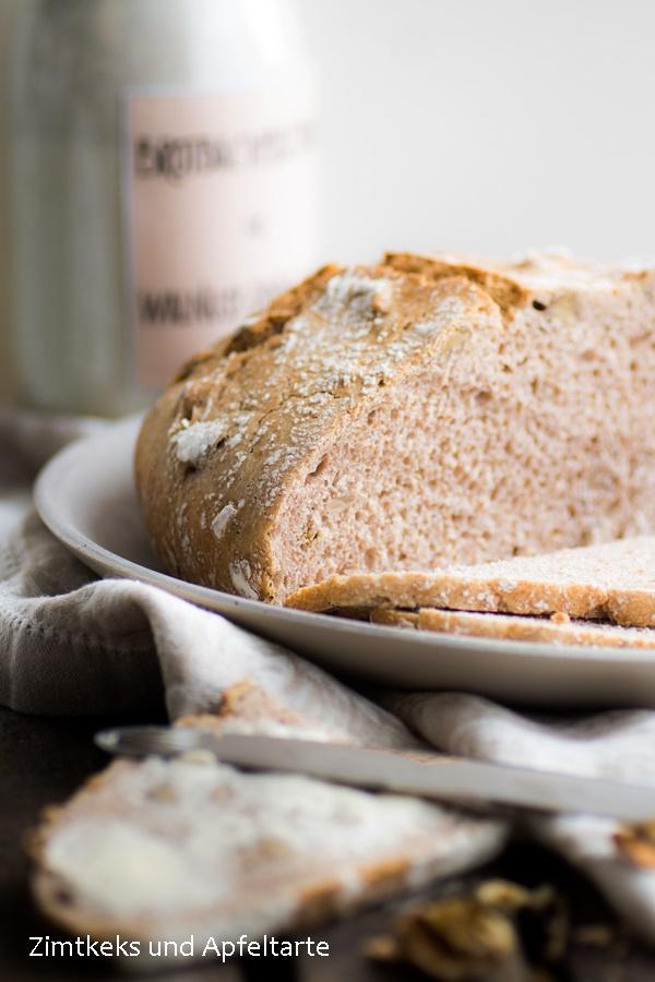 Rezeptbild: Dinkel-Walnuss-Brot zum Backen und als Backmischung