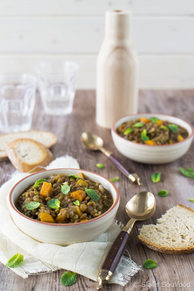 Rezeptbild: Griechische Linsensuppe {Fakes soupa} 