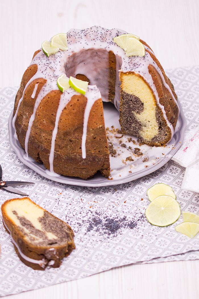 Rezeptbild: Limetten-Mohn-Gugelhupf