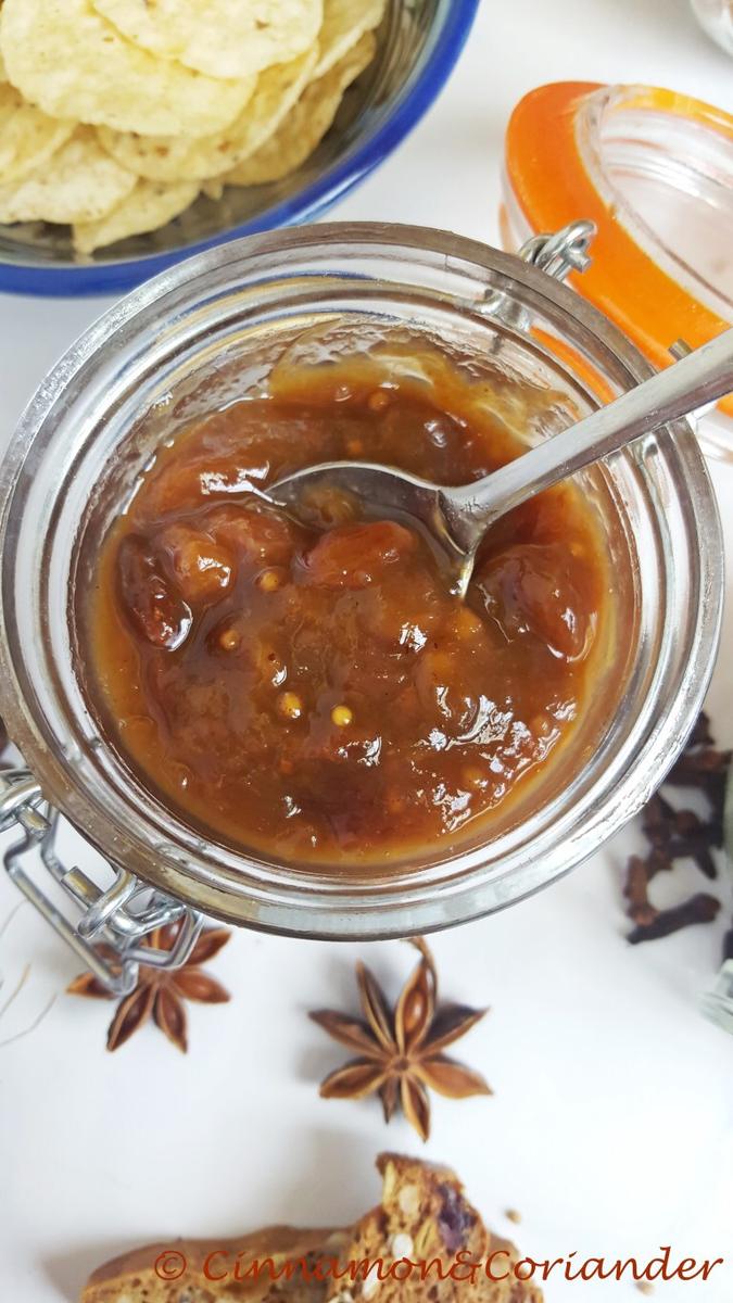 Rezeptbild: Würziges Rhabarber Chutney 