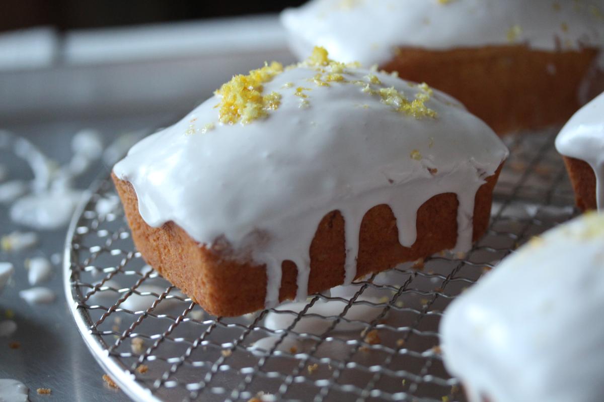 Rezeptbild: Zitronenkuchen mit Joghurtglasur