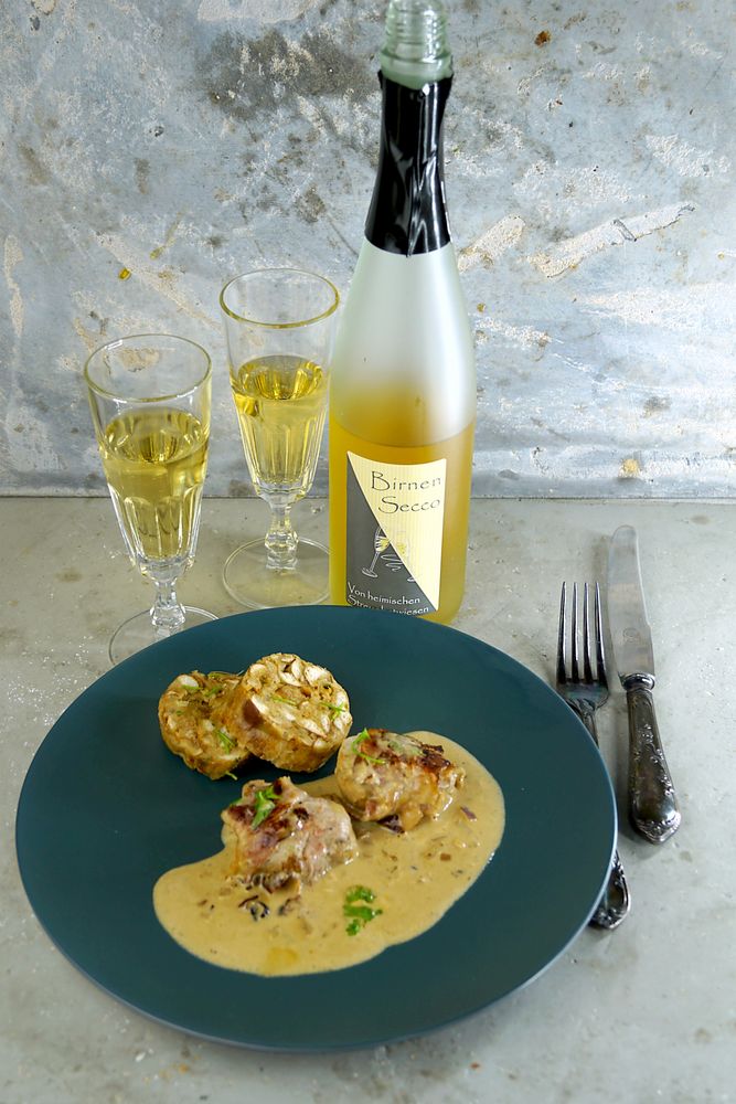 Rezeptbild: Schweinefilet in Birnensecco-Rahmsauce