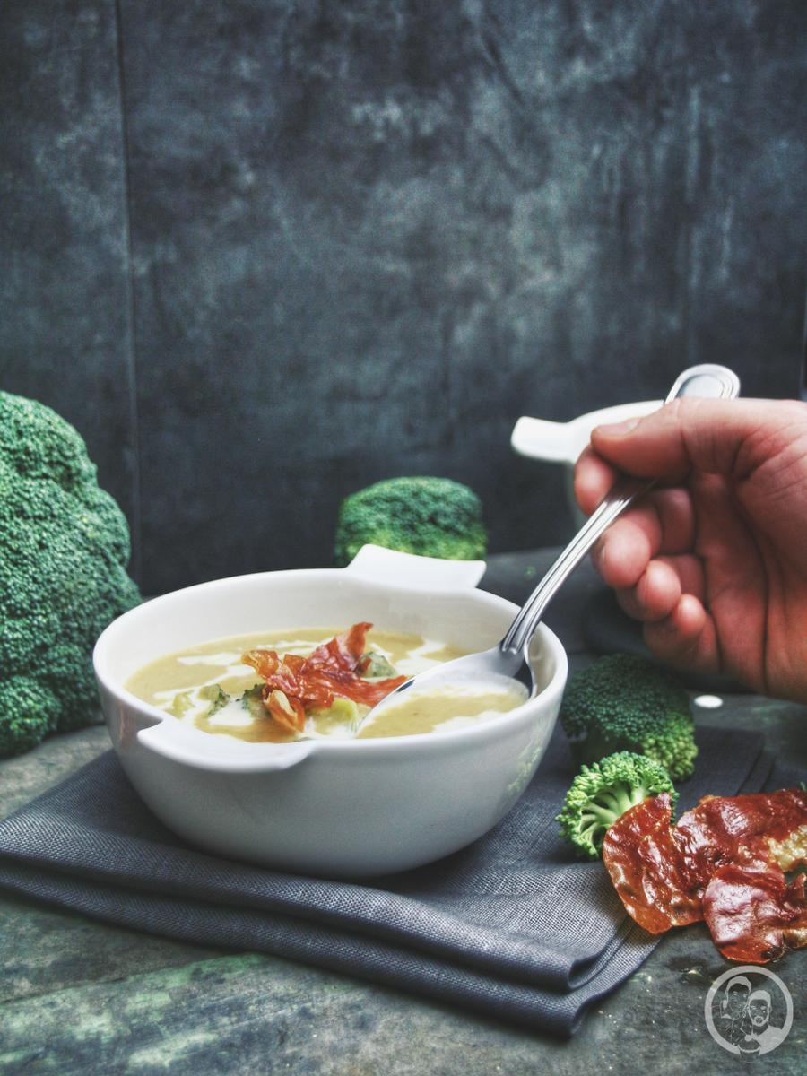 Rezeptbild: Rauchige Broccolicremesuppe