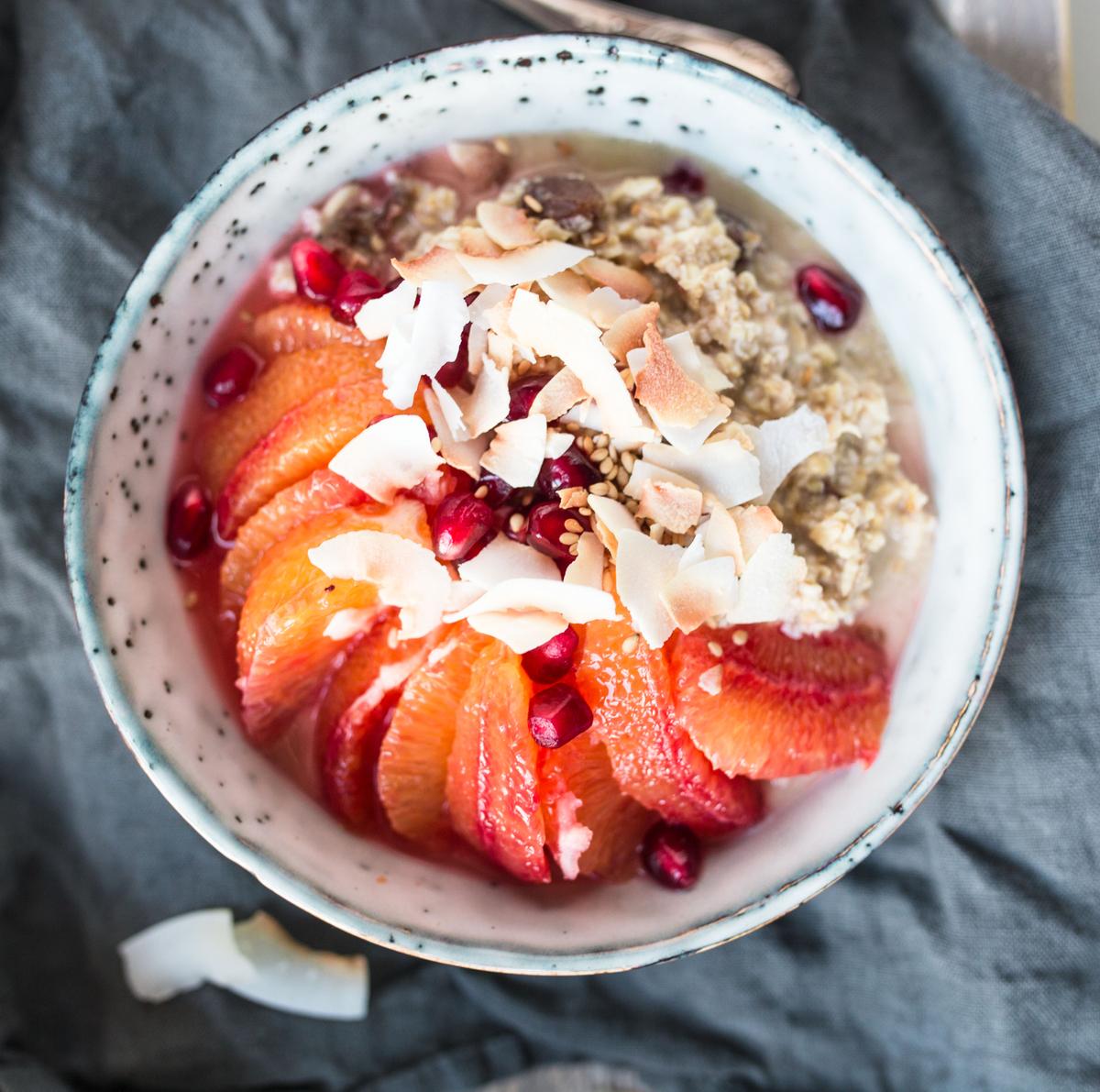 Rezeptbild: Oatmeal mit Blutorangen