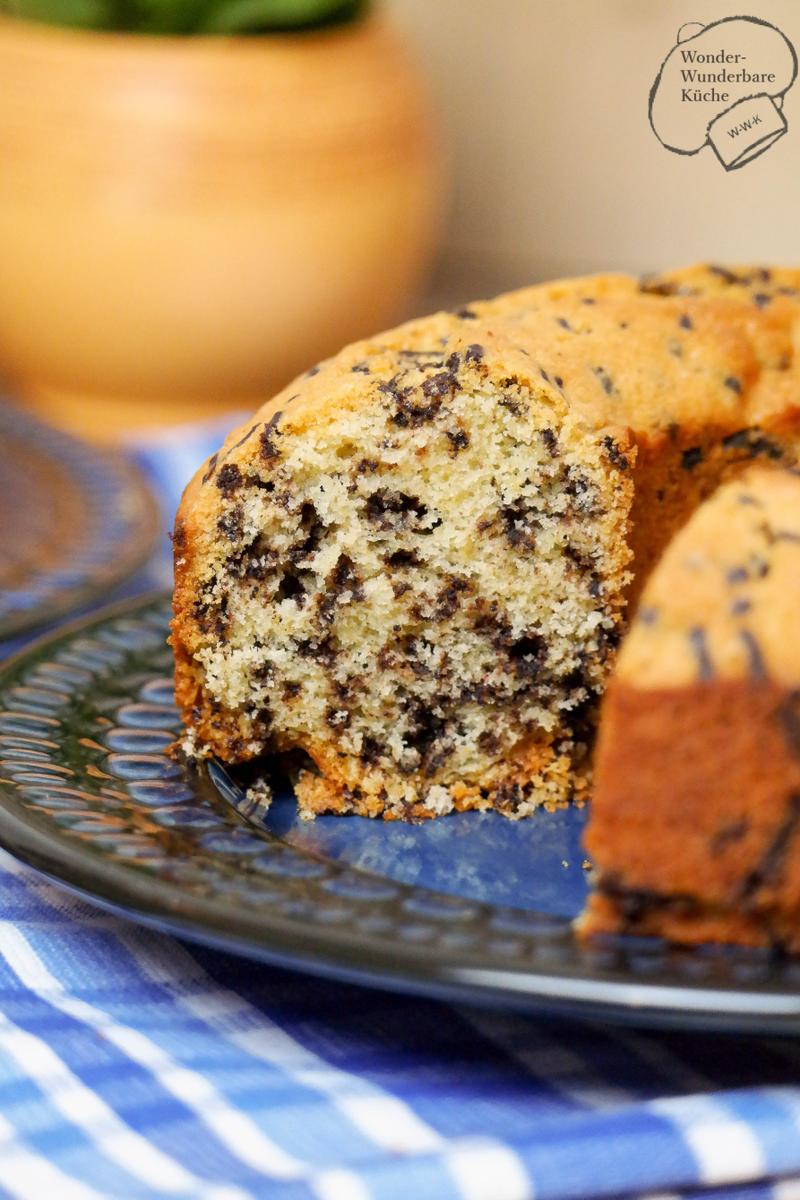 Rezeptbild: Kleiner Eierlikör-Ameisen-Kuchen (20 cm)