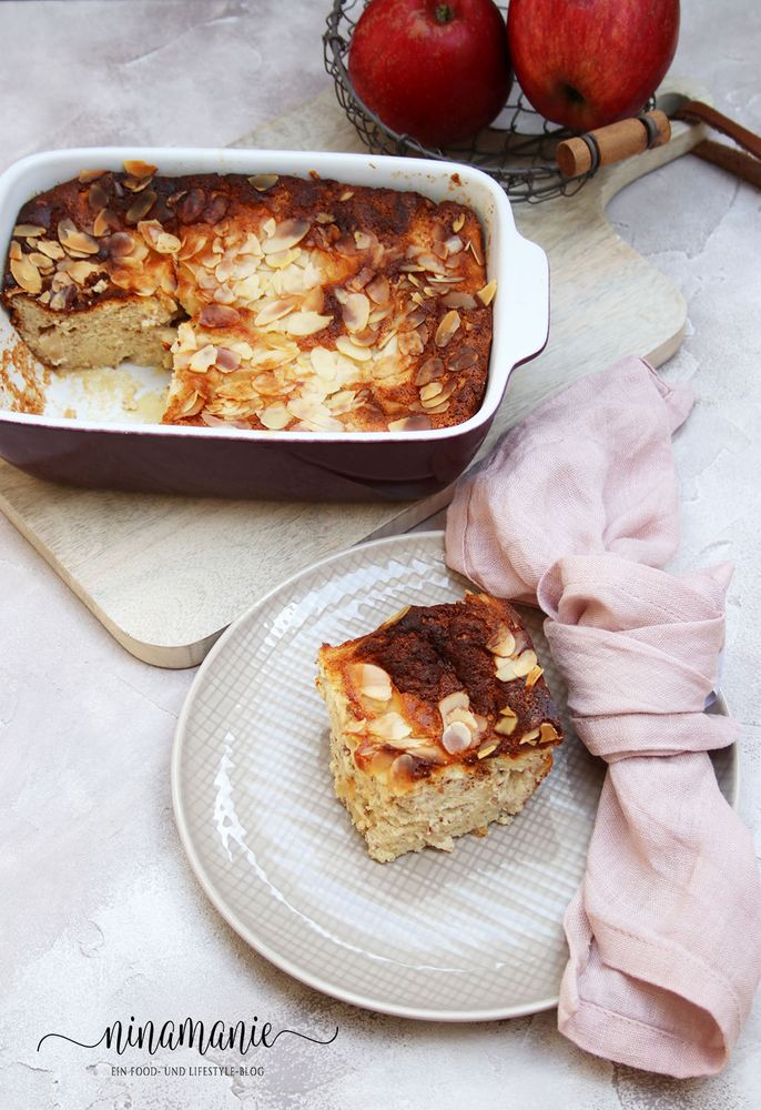 Rezeptbild: Quark-Apfel-Auflauf mit Mandeln und Honig