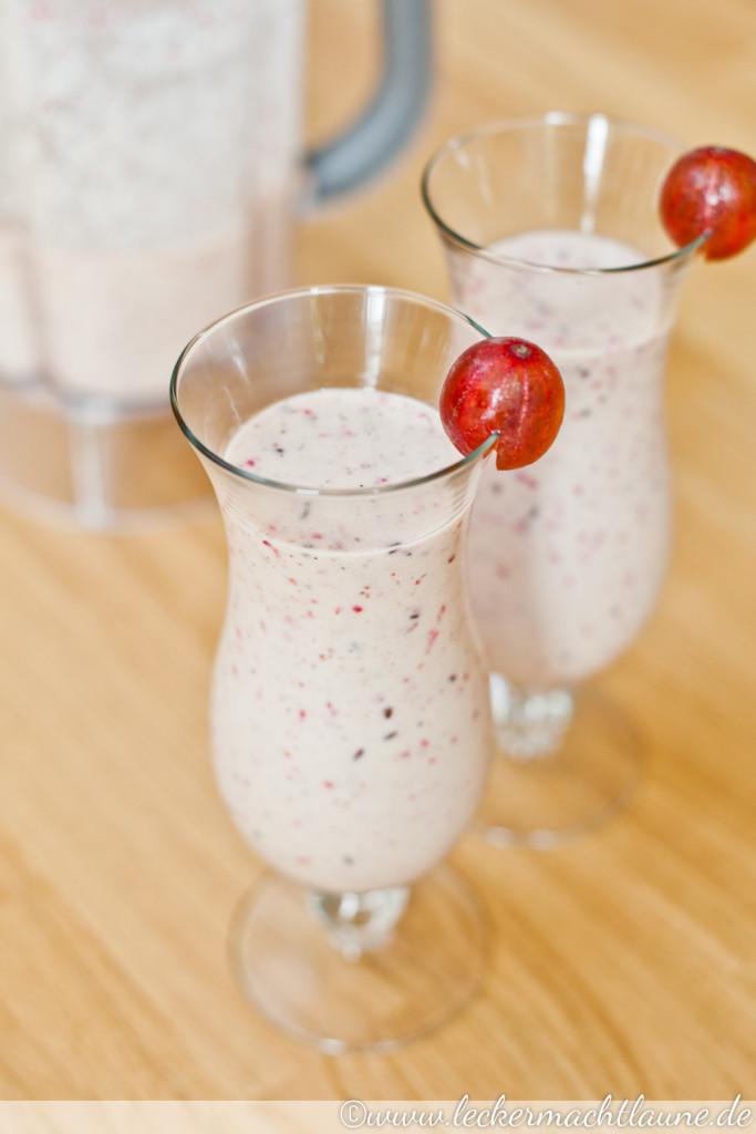 Rezeptbild: Stachelbeer-Frappé