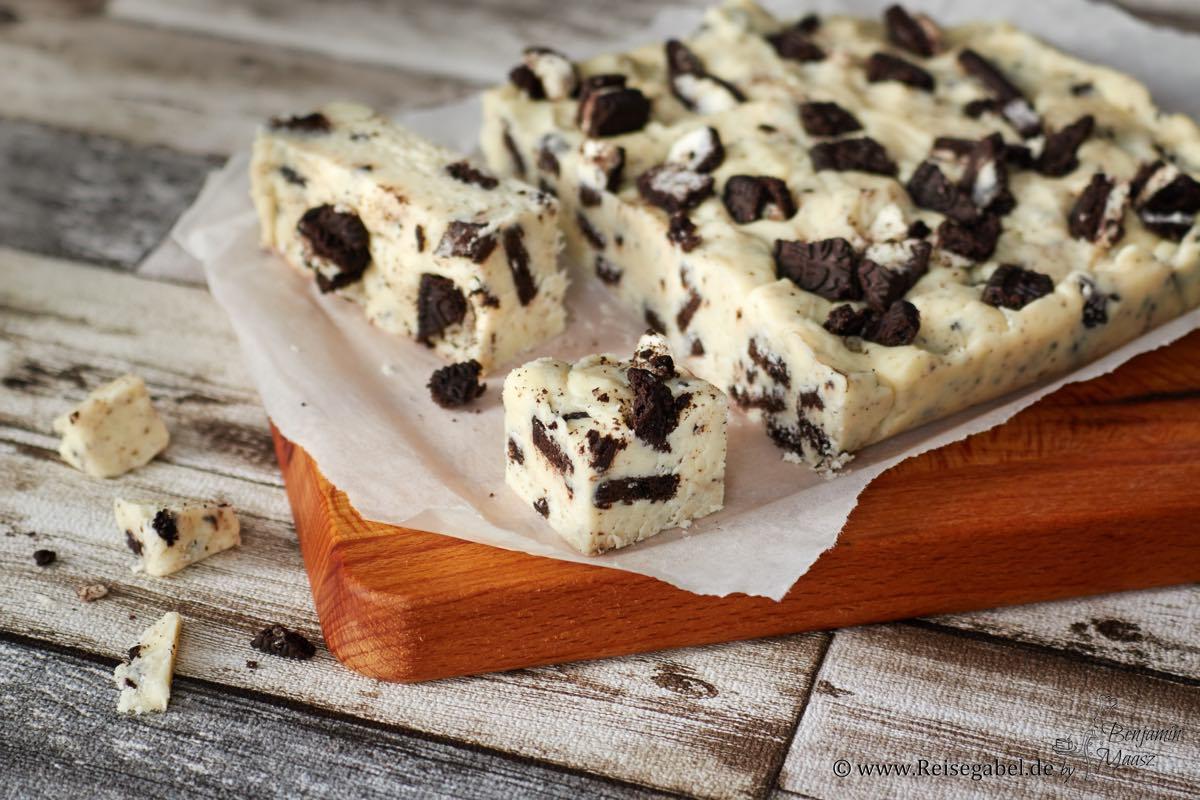 Rezeptbild: Oreo Fudge – gehaltvoll durch den Winter
