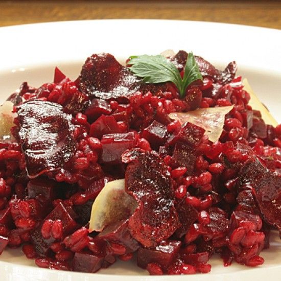Rezeptbild: Graupen-Risotto mit Rote Bete-Chips