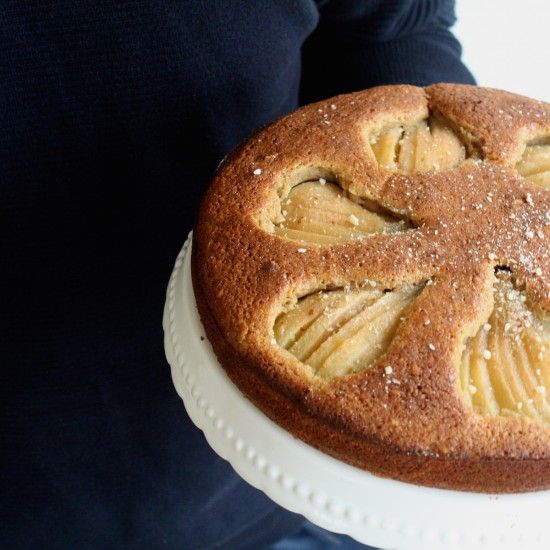 Rezeptbild: Birnenkuchen mit Nüssen