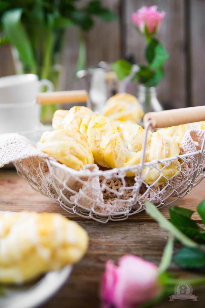 Rezeptbild: Cream Cheese Lemon Zöpfe