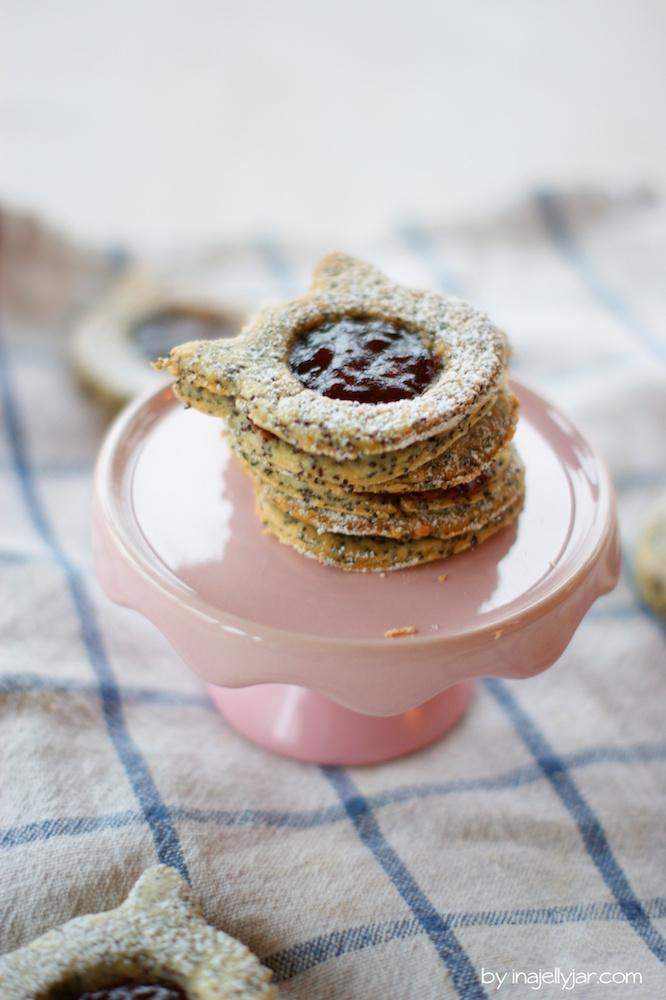Rezeptbild: Linzer Augen mit Mohn und Kriecherlmarmelade