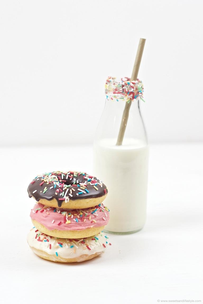 Rezeptbild: Donuts mit Streuseln
