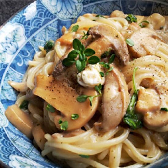 Rezeptbild: Pasta mit Feta-Sahne-Champignons