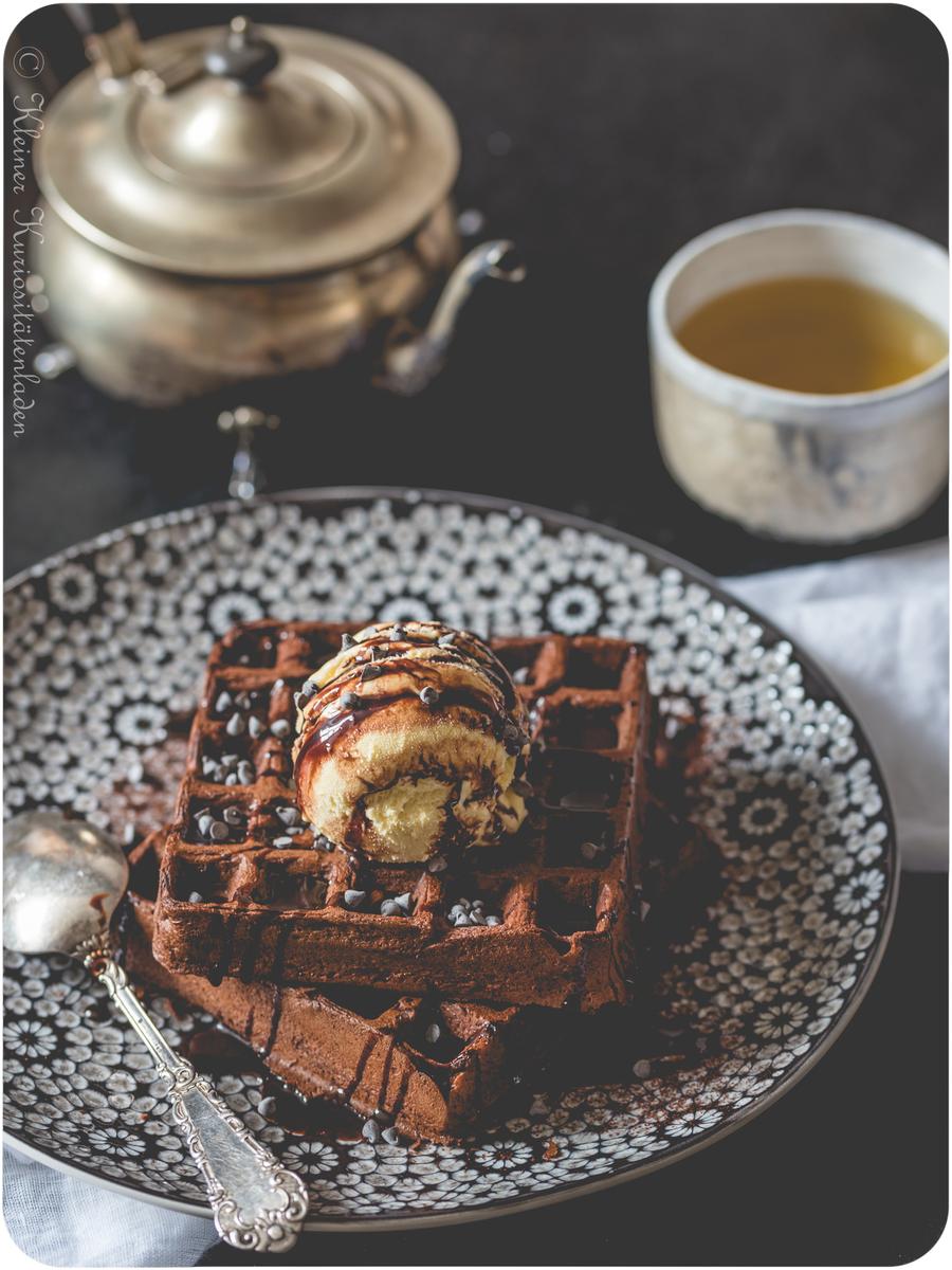 Rezeptbild: Dunkle Schokowaffeln mit Olivenöl