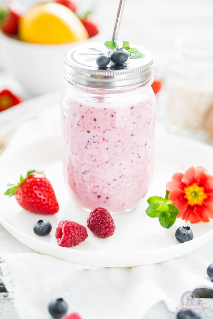 Rezeptbild: Tutti Frutti Breakfast Smoothie