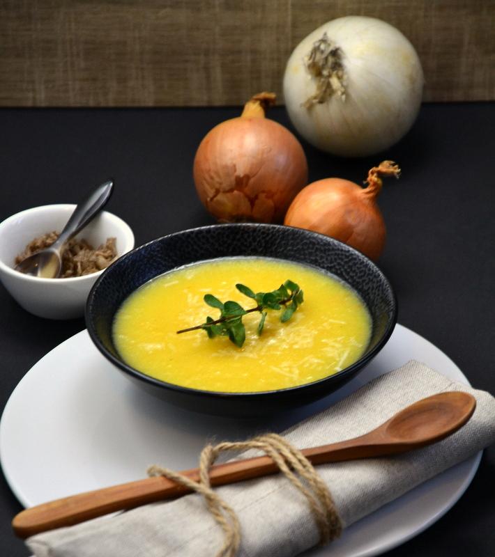 Rezeptbild: Pürierte Zwiebelsuppe