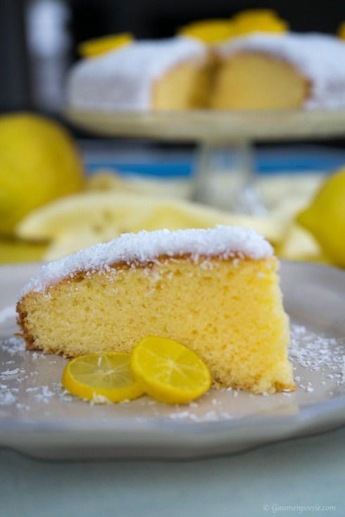 Rezeptbild: Zitronenkuchen mit Kokosflocken