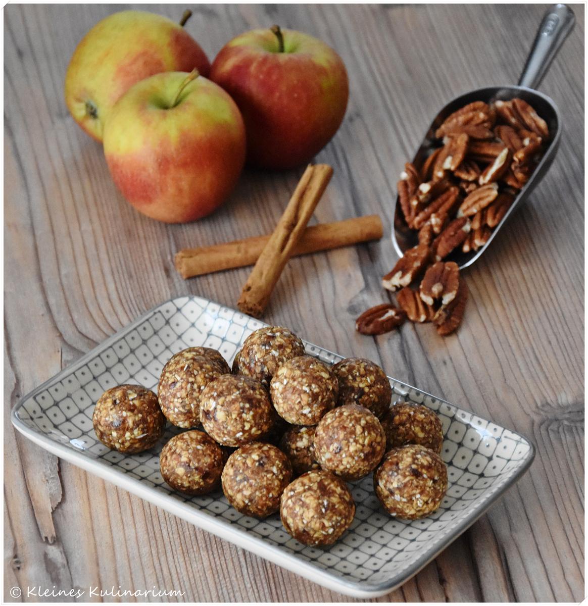 Rezeptbild: Apfel Pekan Energyballs