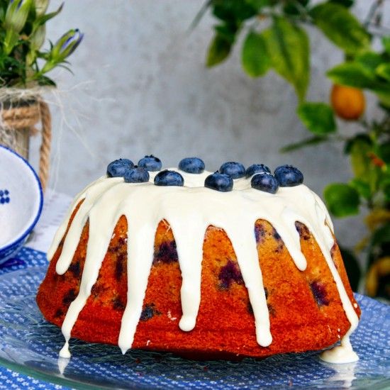 Rezeptbild: Sour Cream & Blueberry Gugl