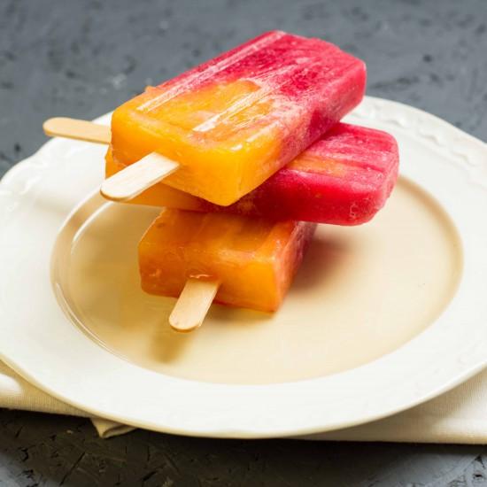 Rezeptbild: Mango Erdbeer Paletas