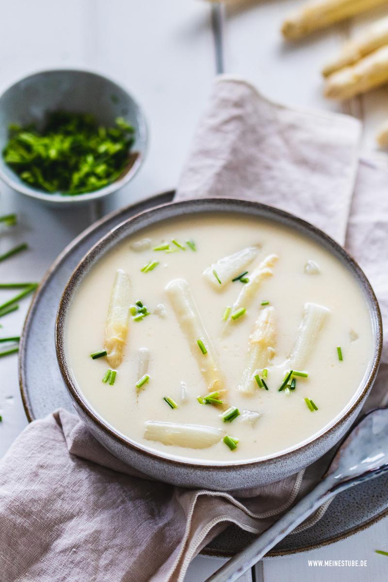 Rezeptbild: Spargelsuppe aus Spargelwasser