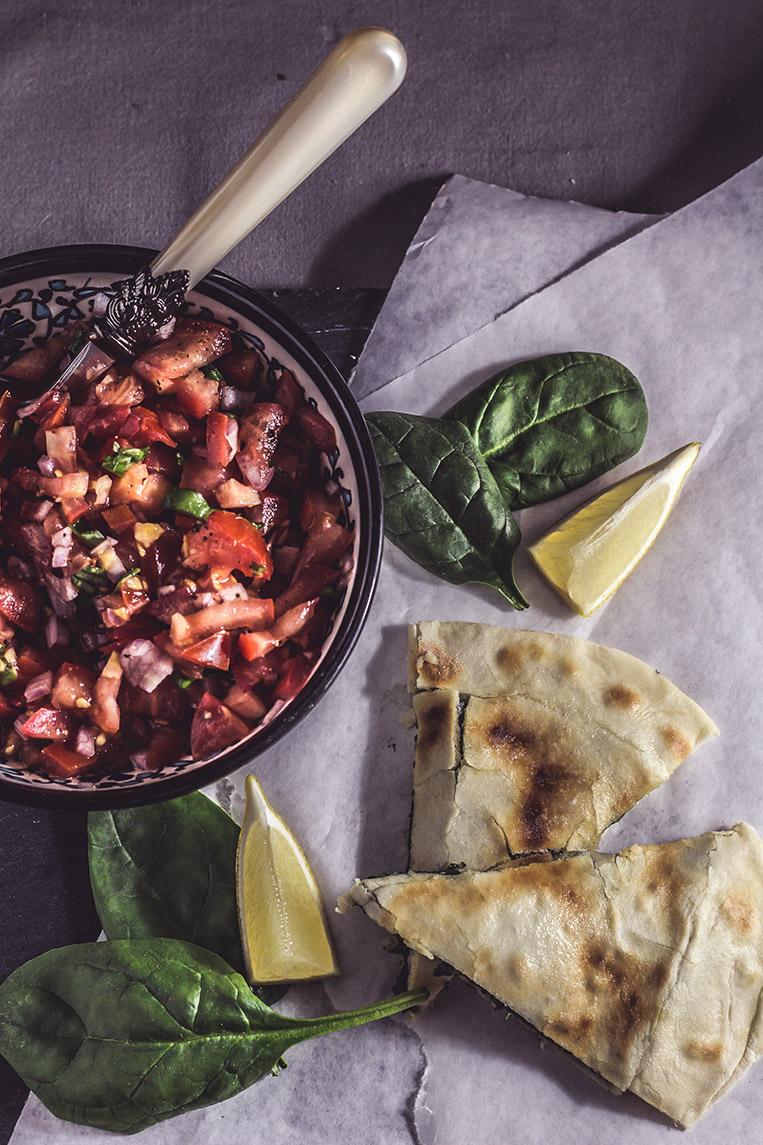 Rezeptbild: Türkisches Streetfood: Gözleme mit Spinat und Schafskäse
