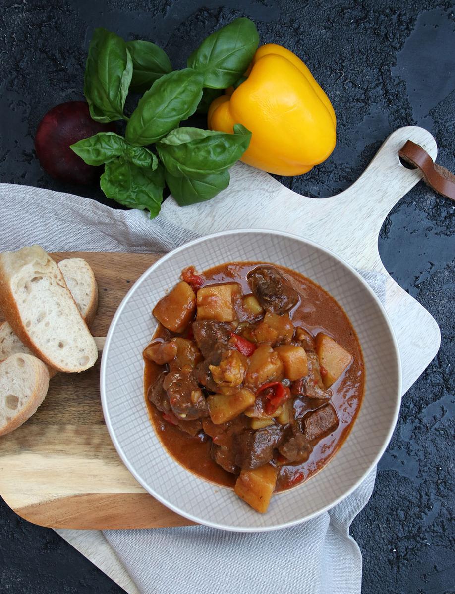 Rezeptbild: Aromatisches Kartoffel-Paprika-Gulasch