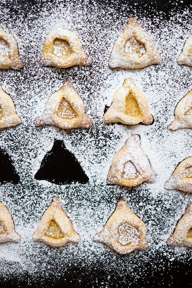 Rezeptbild: Hamantaschen mit Tahin und Lemon Curd