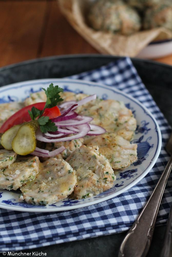 Rezeptbild: Saure Knödel oder Knödelsalat