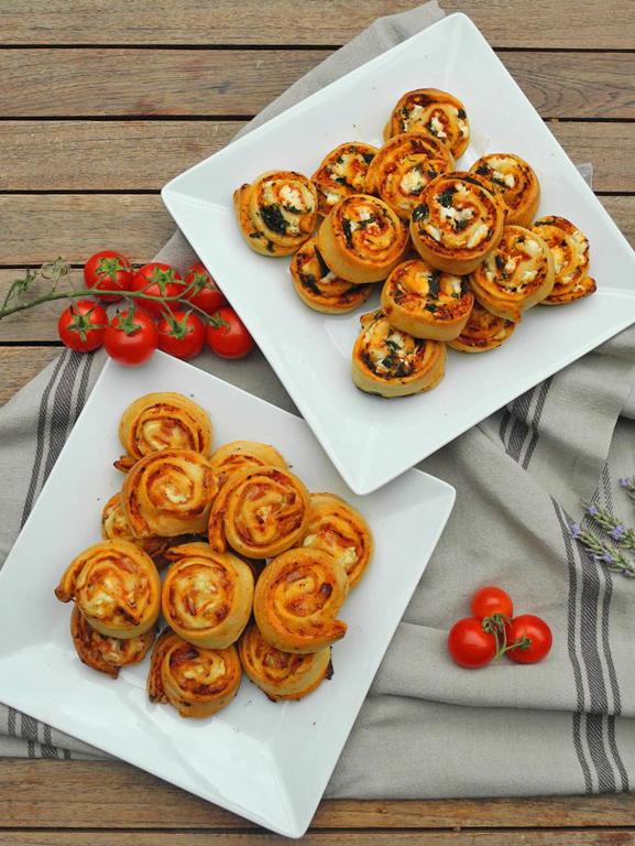 Rezeptbild: Zweierlei Pizzaschnecken