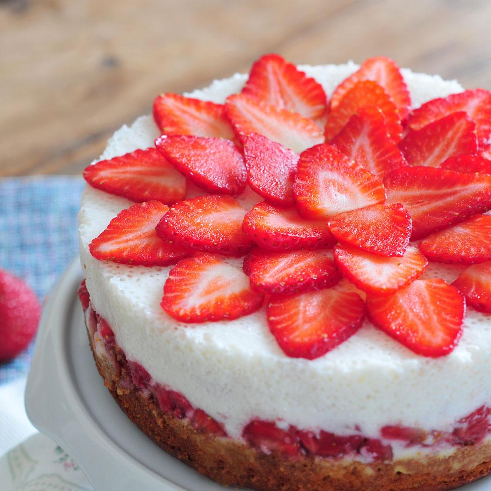 Rezeptbild: Erdbeere-Joghurt-Torte vegan & fructosearm