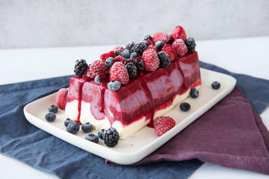 Rezeptbild: Beerenparfait selber machen