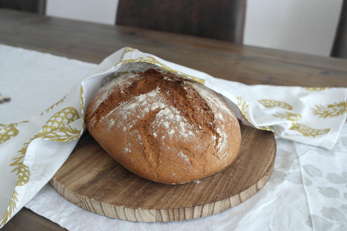 Rezeptbild: Dinkel-Joghurt Krustenbrot