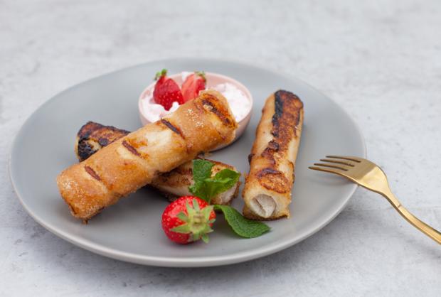 Rezeptbild: Erdbeer-French-Rolls vom Grill