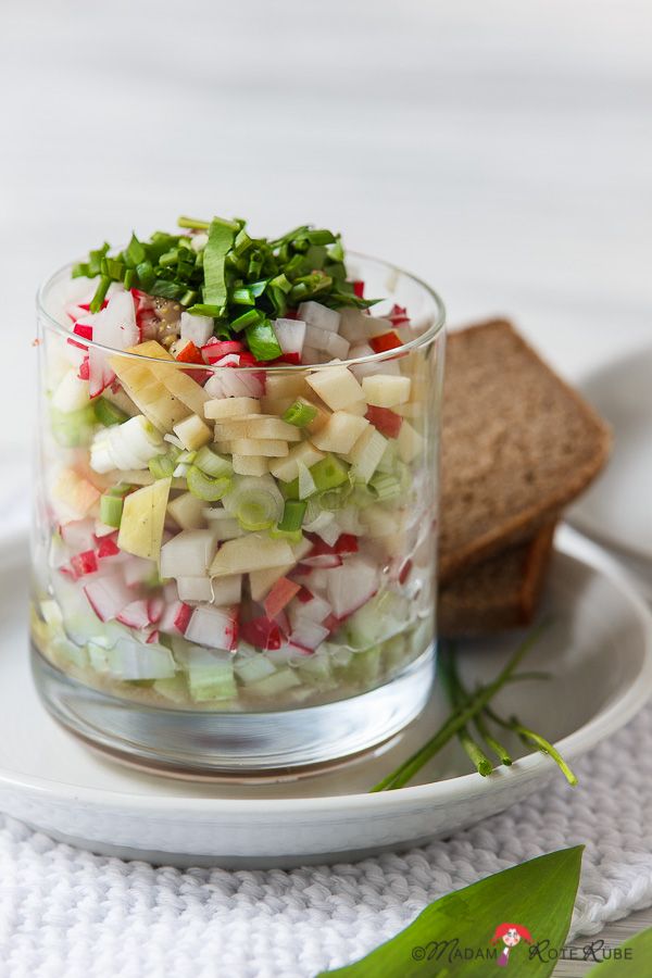 Rezeptbild: Radieschen-Frühlingssalat mit Honig-Senf-Vinaigrette