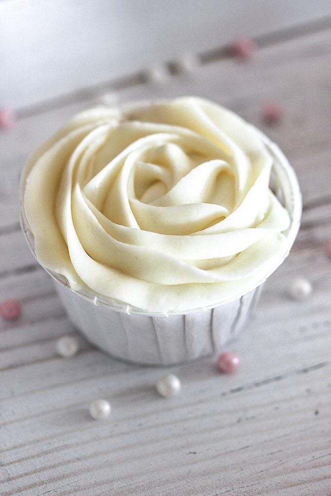 Rezeptbild: Red Velvet Rosen Cupcakes