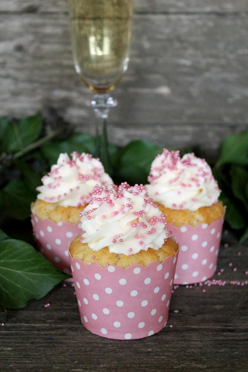 Rezeptbild: Sektcupcakes