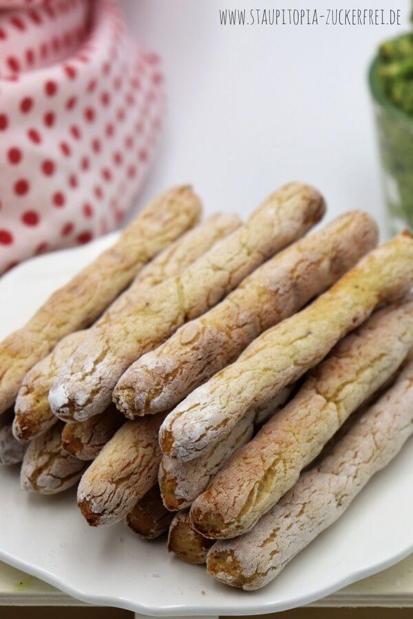 Rezeptbild: Low Carb Brotsticks - Das Brot zum Dippen
