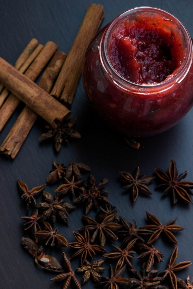Rezeptbild:   WEIHNACHTLICHE PFLAUMEN-APFEL-MARMELADE