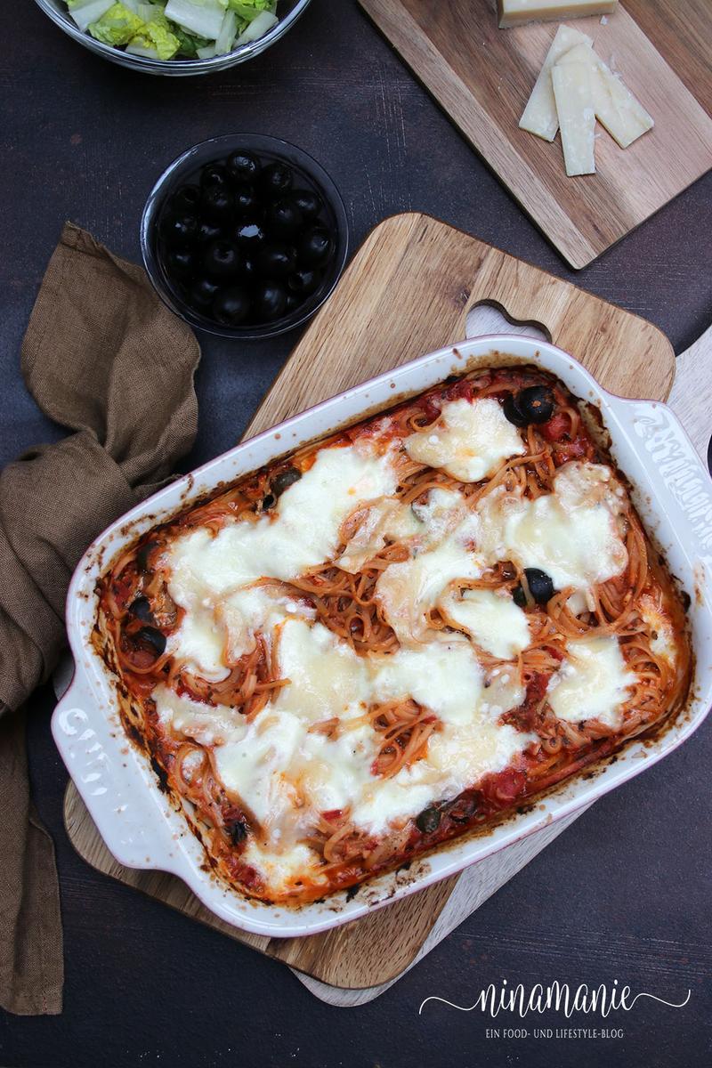 Rezeptbild: Oven-Baked-Spaghetti mit Tomaten-Thunfisch-Soße